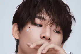 他历经磨砺 长大后的细致温柔 难得的人情味儿 #姚琛  #r1se视频封面