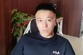 辽北第一收破烂小东站在前方为您导航#回收寄卖 #名表回收