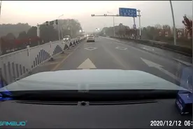 没有左转标志绿灯可以左转吗？