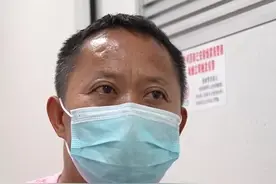 同学们，在动车上使用完厕所后，请记得冲水和关门。欢迎大家乘动车来阳朔旅游！#栓Q铁路分Q @南宁铁路 @中国铁路 #传递正能量 