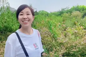 真巧偶遇他姨…视频封面