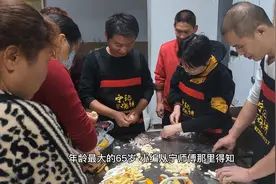 #抖音美食推荐官 #山西油酥饼 #这家店回头客超多 #小吃创业视频封面