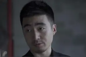 新东方为什么突然爆火？凭什么？这条视频颠覆你的想象#财经 #doudream创作者计划 #新东方转型 #新东方捐献桌椅视频封面