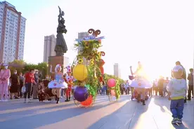 小城市，大生活。黑河市第二届全民艺术节，盛装启幕！视频封面