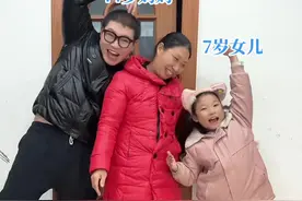 从小就没有爸爸了，这首歌只能对妈妈唱了#母女合拍 #母女情深 #最简单的幸福就是陪伴#母子情深 #母子合拍视频封面