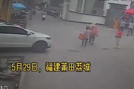 #全民反诈 荔城刑警多看一眼！抓获电信诈骗在逃人员！赞！视频封面