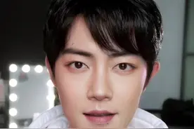 说，还想看谁？😊#男神仿妆计划 #肖战 @抖音短视频