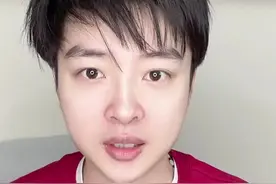 欧洲足坛悲喜夜：C罗接近第五届世界杯，意大利爆冷被淘汰。#葡萄牙3比1土耳其 #意大利无缘世界杯 #世界杯 #c罗 #苗霖评书 #足球视频封面