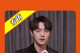 #许凯对程潇初印象 作为和#程潇 合作过的众多帅哥之一的#许凯 ，只能说帅哥很有自知之明哦！