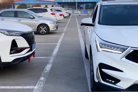 2种方法倒车入库（SUV篇），新手也能轻松学会！#每天一个用车知识 @抖音汽车 @抖音短视频