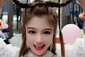 头大脸大？别急，显脸小发型试一试吧，出门都夸我像18#编发教程 #抖音小助手