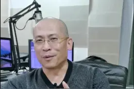 小米高管称“得屌丝者得天下”，连“骑楼”善意都没了。#大v快评  #小米高管王嵋致歉并请辞 #小米高管