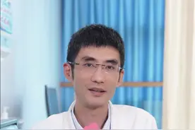 脖子上摸到小疙瘩，别慌！#淋巴结肿大 #医学科普 #健康科普 #每天跟我涨知识 #谭一刀 视频封面