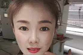 40多度的车间，挣得💰格外烫手，12小时汗流浃背，热的头晕眼花，我知道没💰的滋味很无奈，别人都不知道我为了挣💰有多拼命，现在只想努力一点挣💰多一点#纺织厂#高温下的劳动者 