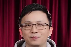 靠一张桌子打脸苹果？网红何同学，凭什么这么火？#老师好我叫何同学#何同学视频带火乐歌股份 #楠哥有财气 #触摸屏 #知识先锋计划 