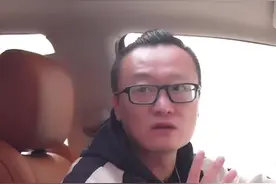 一闪一闪亮晶晶，抓拍违章要留心！#安全驾驶 #交通安全知识点 #用车有妙招 #车知识分享计划 @抖音汽车 