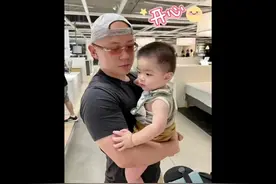 11月龄+的小恩会叫“大舅舅”啦！大舅舅乐开了花😂#家有萌娃视频封面