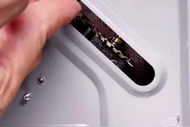 灶具红火怎么调蓝火，维修工手把手教你！#燃气灶维修 #干货教学 #厨房电器 @DOU+小助手 @抖音短视频 