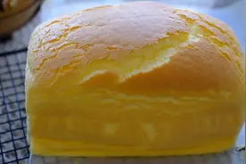 抖臀爆浆芝士古早蛋糕，关于顶部开裂，塌腰，芝士沉底的问题汇言