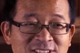 从大学时的土蟞到创业的精英，俞敏洪负重前行，令人刮目相看！视频封面