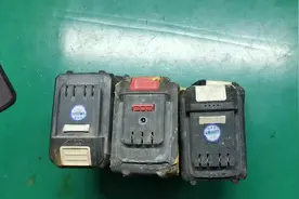 粉丝寄过来6块电动工具电池！想改成12伏的电池组#电动工具电池