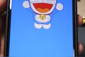 iPhone隐藏相机和闪光灯按钮，最新的iOS13.3测试版依旧存在这个问题！#iphone #ios技能