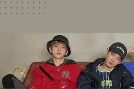 #灿白#朴灿烈#边伯贤#exo EXO灿白CP相继入伍！