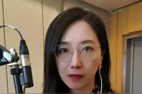 超131小时的生命奇迹！#长沙塌楼事故第10名被困者获救 搜救不停，希望不灭！#大v说 #新闻姐 @抖音短视频 