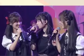 #饭思思祖传干饭人 #饭思思父母姓氏 千万级网红饭思思名字来源终于找到了，原来是因为爸爸姓“饭”，妈妈姓“菜＂视频封面