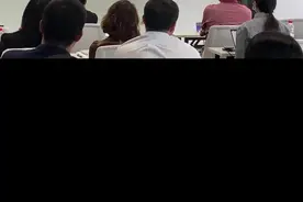 片仔癀为什么值1800亿？#投资 #金融 #知识分享 #股票 #片仔癀 #价值投资视频封面