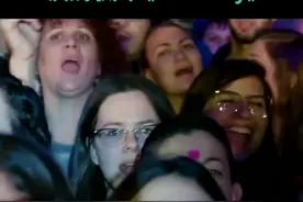 音乐的力量！以色列3000人歌唱反战歌曲《One Day》