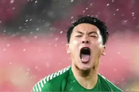 “不要拿你的爱好挑战我的职业！”#王大雷#职业足球 #业余足球视频封面