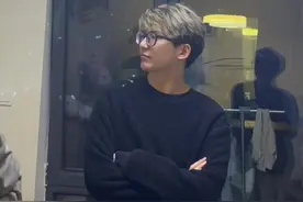 所以声控灯还设密码了？就非得哈嗨吗哈哈哈哈哈