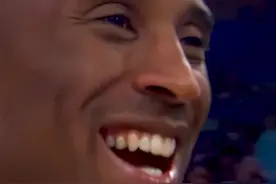 眼神是不会骗人的#比尔拉塞尔 老爷子对#科比 绝对是真爱！#dou来nba 这段对话太暖了视频封面