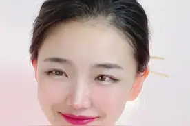 怎么才按十次呢 按100次人家才不会生气～#空姐 #陌霏的沙雕日常 #空姐陌霏 #如何控制你的脾气视频封面