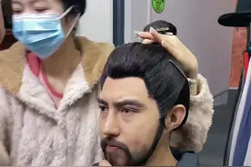 第一次做古人束发造型，你觉得适合吗#历史 #中国甲胄 #大明风华 @香云斋视频封面