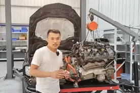 今天搞个混动改纯燃油，之前V6改V8的不发了，怕被抓去踩缝纫机