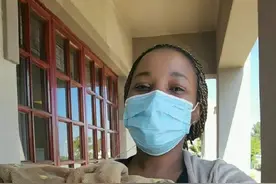 津巴布韦黑人大妹子既然说的我的普通话不好。#南非观察员 #南非华人故事 视频封面