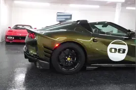 国外网红车评人Shmee采访法拉利骨灰级收藏大佬 大卫▪李