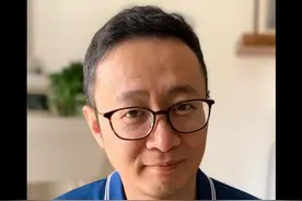 你发现牛肉里有彩虹，还敢吃吗？#文刚说食材 #美食趣味计划 #美食 #科普 @抖音短视频