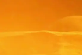 沙漠中被支配的恐惧—巨兽沙虫 🐛影视形象进化史#沙虫 #进化史 #沙丘 #怪兽 #一定要看到最后视频封面