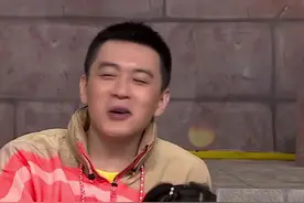 不仅颜值出圈，而且儿女双全。女儿真的太可爱了。#杨鸣视频封面