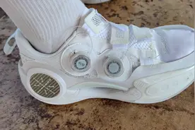 《实战测评》韦德之道9low的实战测评#球鞋测评 #篮球🏀 #测评视频封面