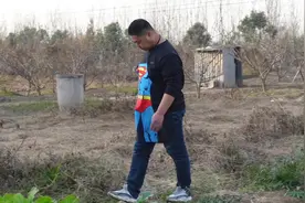 现在村里以前走街串巷的爆米花少了，其实自己家里做很简单