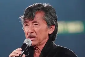 经典再现！林子祥，周传雄等15位歌者同台合唱，太震撼了！ "掌声响起来感谢抖音官大大送上热门 "林子祥的歌让人热血沸腾 "中国音乐汇 #抖音