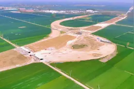 航拍在建许信高速公路漯河市源汇区问十出入口！ 2022.4.12视频封面