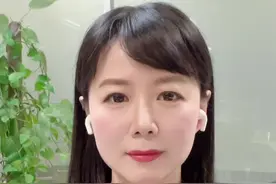 #新疆展示党徽的大叔找到了   为何被感动…只因心中有信仰…#大v快评