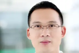 什么时候掉痂才正常呢？其实痂皮掉的快或慢都没问题。一个星期以后无论痂皮有没有掉，都可以清水洗脸。#祛斑 #激光祛斑 #结痂 #痂皮 #掉痂