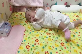 四个月了，我居然没有分清楚，这是我侄女还是外甥女，昨天有人说