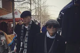 赶年集，整战袍 #剧情 #赶年集 #谢尔比